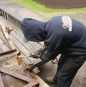 Meet your Posher, Hunter